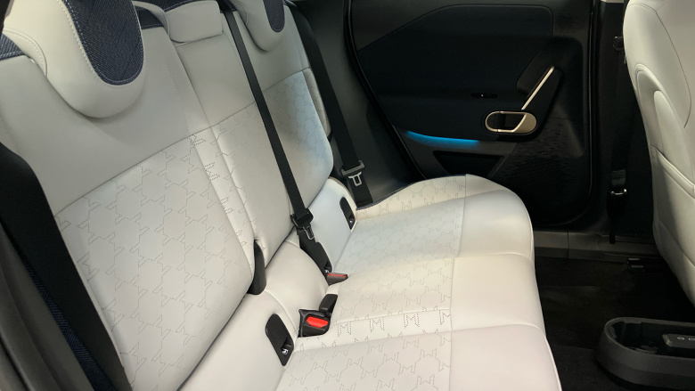 MINI Aceman 135kW E Classic 43kWh 5dr Auto Electric Hatchback